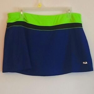 1Fila tennis skort in blue and green women's size XXL
